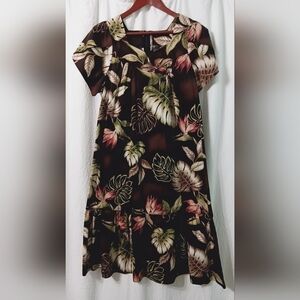 Royal Creations Hawaii dress floral  Size S 100% Cotton